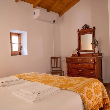Holiday home Road House Porto de Mos (Leiria)